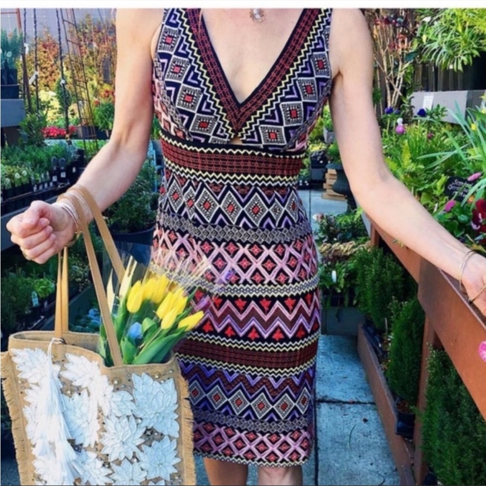ANTHROPOLOGIE AKEMI + KIN DRESS SIZE 16 GORGEOUS 🌸